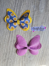 Load image into Gallery viewer, Butterfly Bow Die 3.5 inch