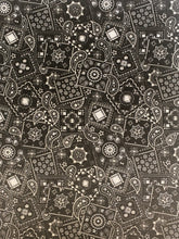 Load image into Gallery viewer, Pebbled Bandanna Print