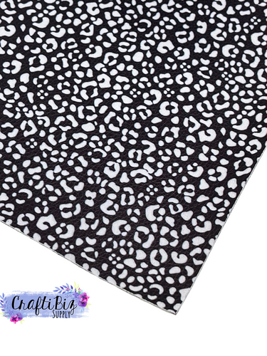 Pebbled Black & White Leopard