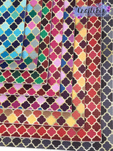 Load image into Gallery viewer, Pebbled Quatrefoils